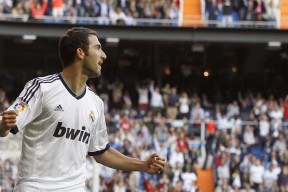 苏格兰橄榄球队的青年军力量崭露头角，苏格兰 队员